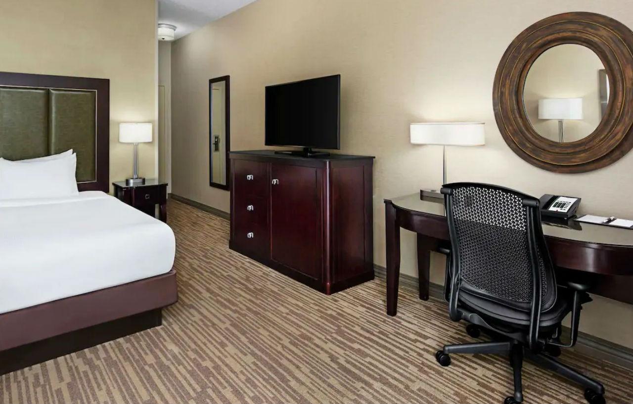 Doubletree By Hilton Raleigh Durham Airport At Research Triangle Park Hotell Eksteriør bilde
