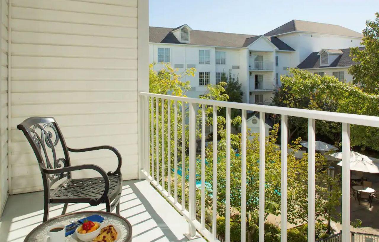Doubletree By Hilton Raleigh Durham Airport At Research Triangle Park Hotell Eksteriør bilde