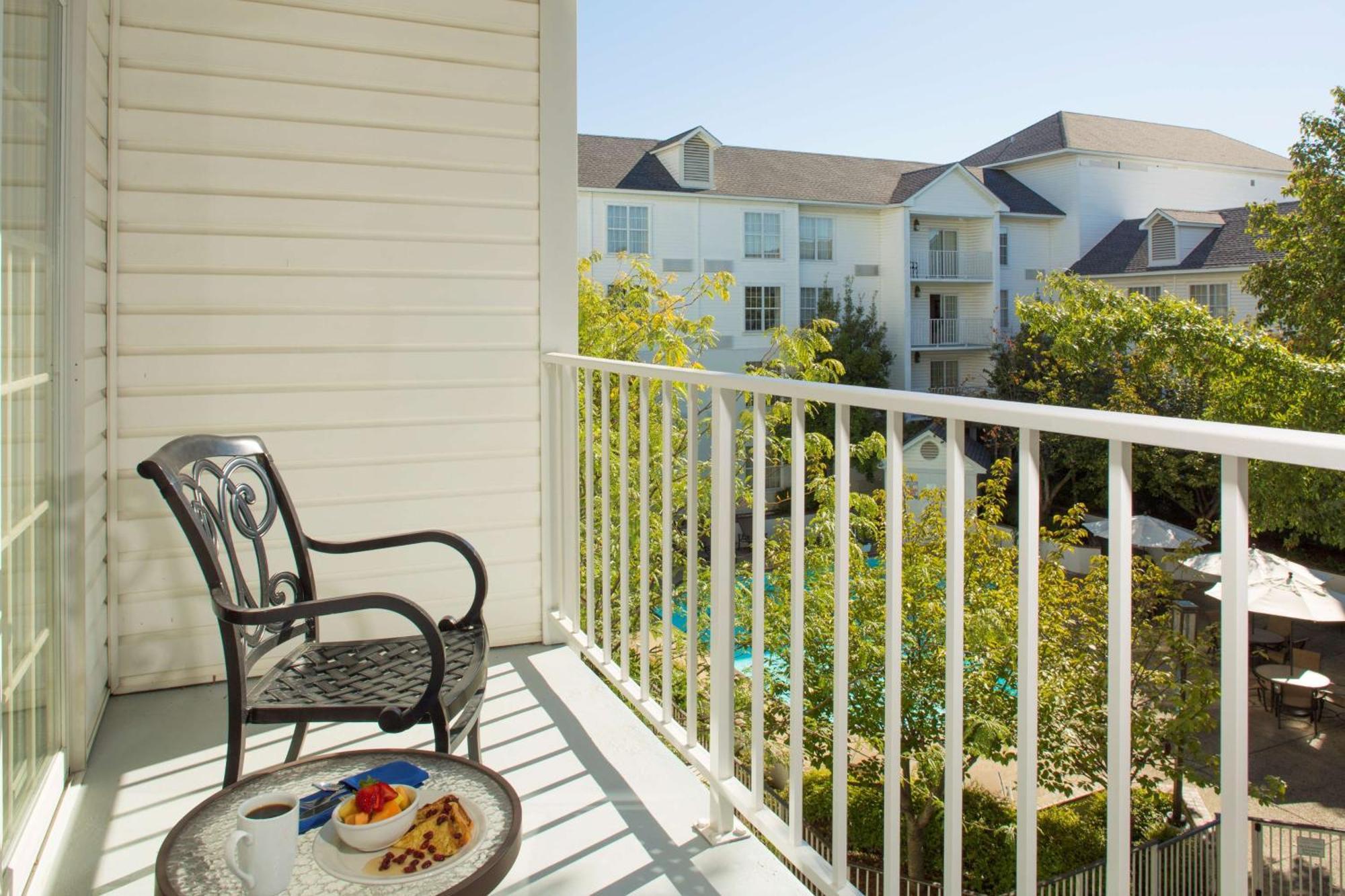 Doubletree By Hilton Raleigh Durham Airport At Research Triangle Park Hotell Eksteriør bilde