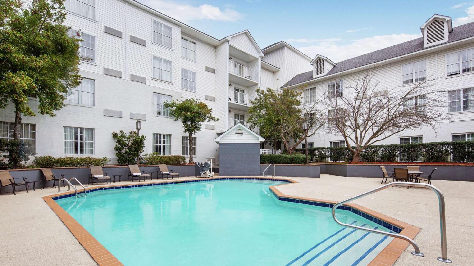 Doubletree By Hilton Raleigh Durham Airport At Research Triangle Park Hotell Eksteriør bilde