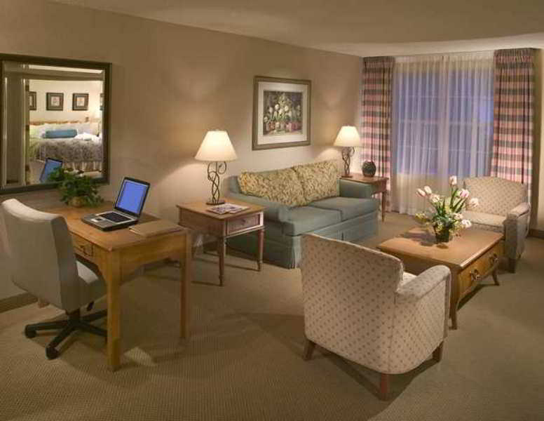 Doubletree By Hilton Raleigh Durham Airport At Research Triangle Park Hotell Eksteriør bilde