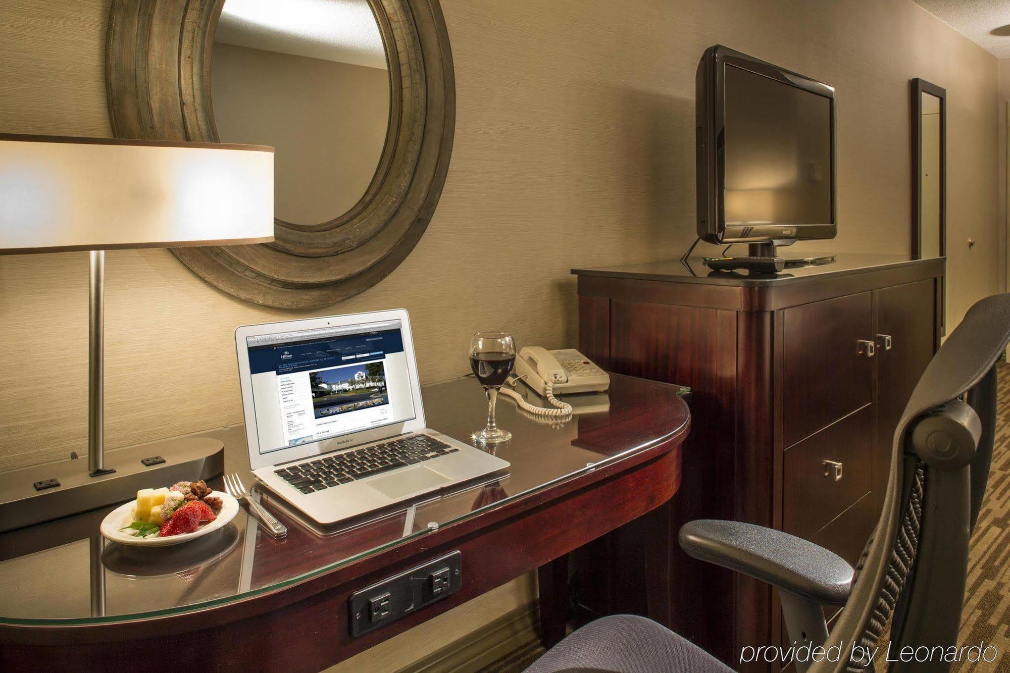 Doubletree By Hilton Raleigh Durham Airport At Research Triangle Park Hotell Eksteriør bilde