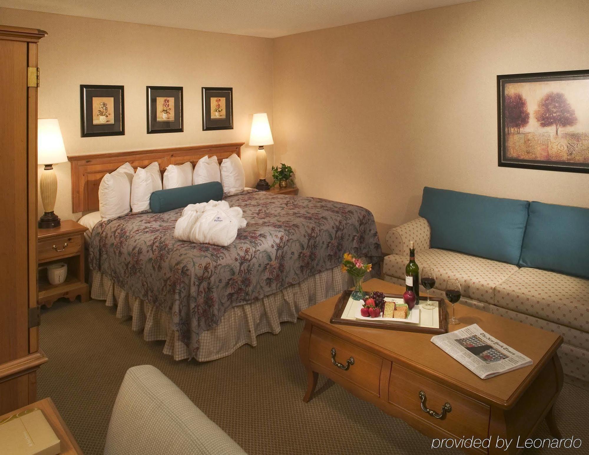 Doubletree By Hilton Raleigh Durham Airport At Research Triangle Park Hotell Eksteriør bilde